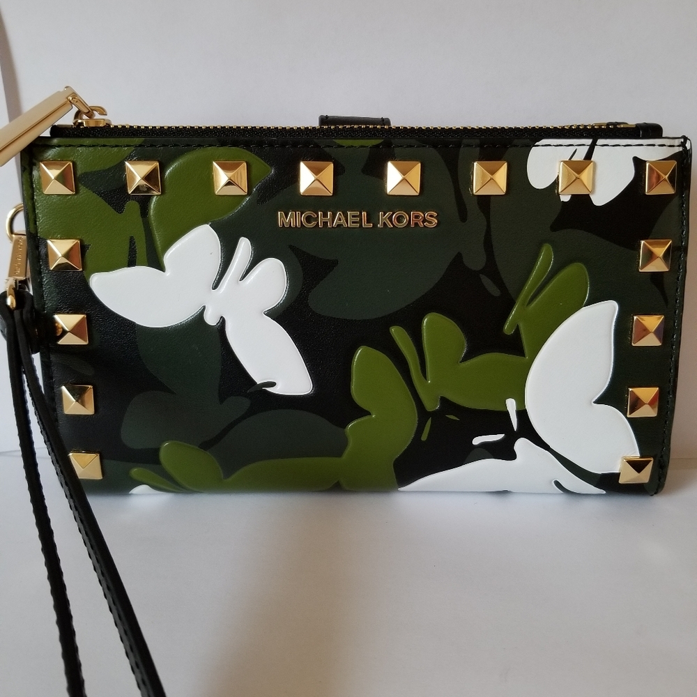 NWT Michael Kors Adele Butterfly Camo Wristlet